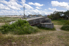 Reste d'un bunker allemand en face du Centre Juno Beach.