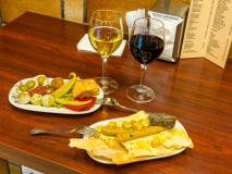 Quimet & Quimet, tapas bar, Carrer del Poeta Cabanyes, 25, 08004 Barcelona, Spain