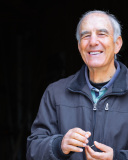 Portrait de Joao, un saunier, celui qui récolte le sel, tiens d