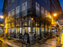 Café restaurant A Brasileira. Largo do Barão de São Martinho