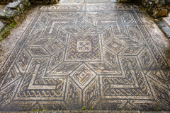 Plancher de mosaïque dans l'ancienne ville romaine de Conimbrig