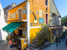 L'épicerie A Casa Curtinese à Corte, ouverte en 1800 est la pl