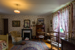 Chambre de la préférée, Blanche, "L'ange bleue", dans maison