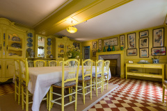 Salle à dîner de la maison de Claude Monet à Giverny, Eure, F