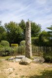 Menhir du château de la Roche Goyon, appelé régulièrement le