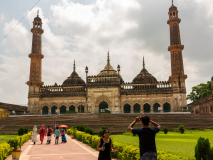 Mosquée Asafi, sur le site de Imambara Bara, VW86+MQ3, Husainab