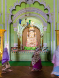 Imambara Bara, VW86+MQ3, Husainabad Trust Rd, Machchhi Bhavan, L