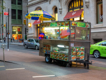 Vendeur de fast food Halal dans le sud de Manhattan