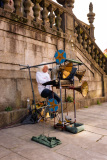 Musicien original jouant des airs chrétiens.