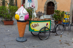 Vendeur de Gelati à Cortona AR, Italie